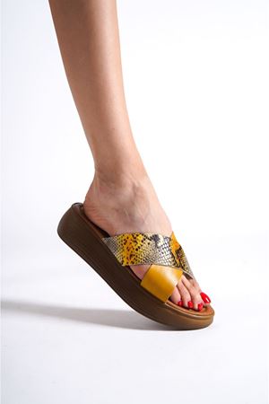 Kadın Hakiki Deri Terlik - Hardal/Yılan D. 