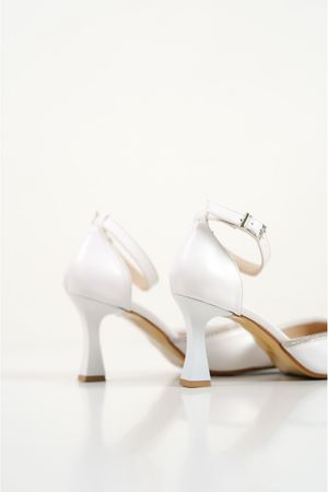 Kadın Taşlı Topuklu Ayakkabı - Beyaz