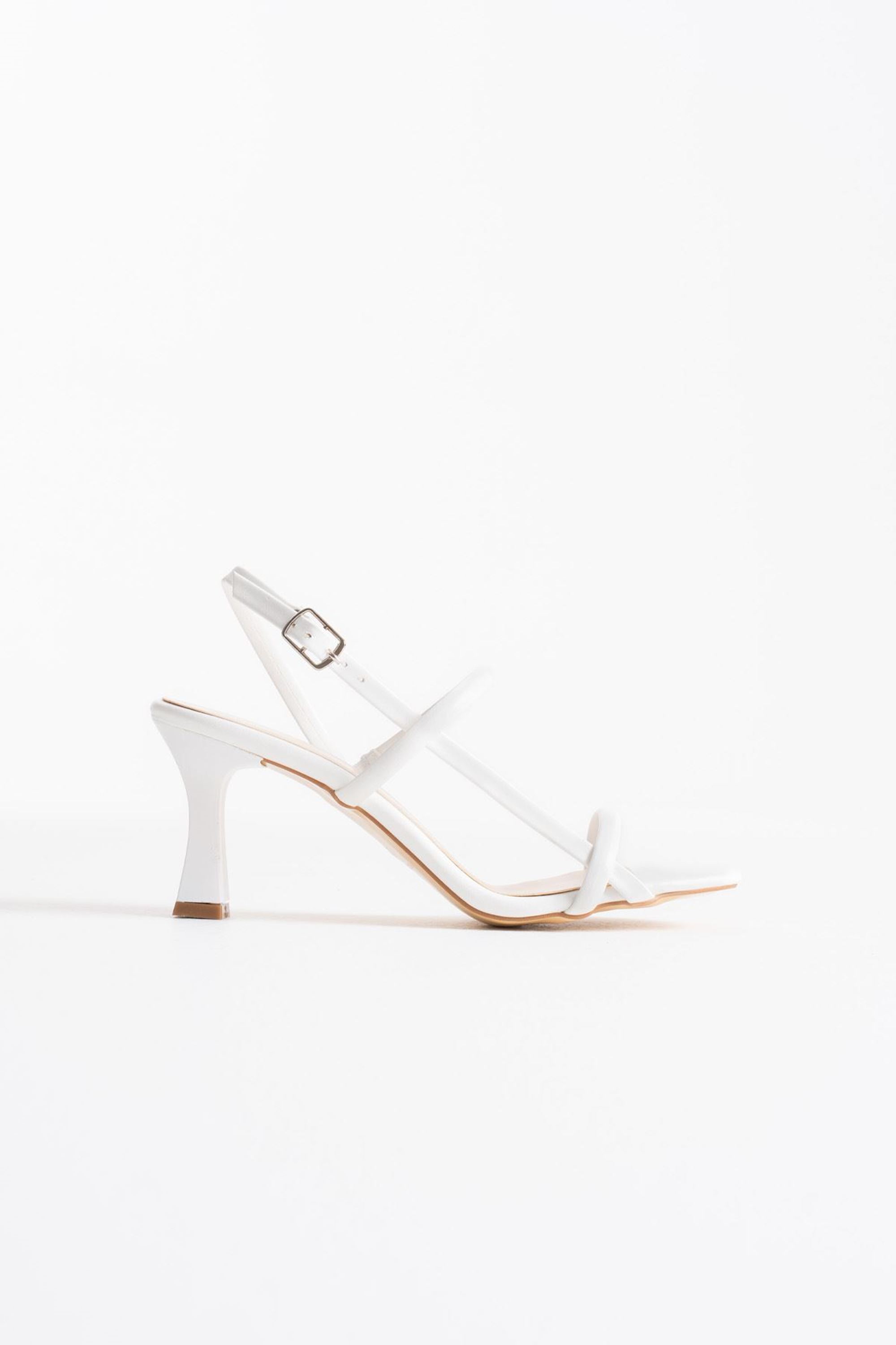 Lumera Kadın Rugan Abiye Topuklu Sandalet Ayakkabı - Beyaz