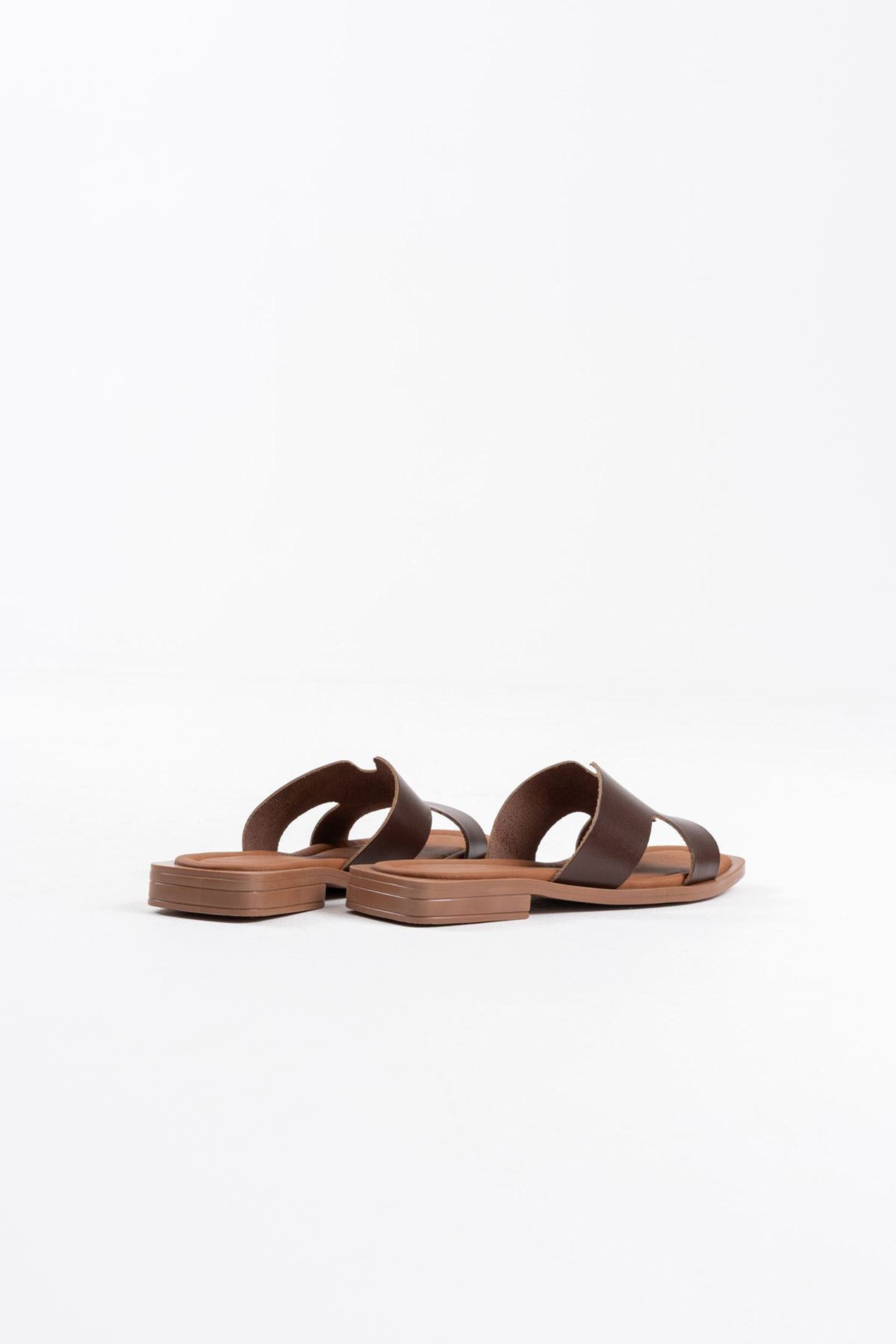 Zeyor Kadın Sade Premium Tasarımlı Hakiki Deri Terlik - Acı Kahve