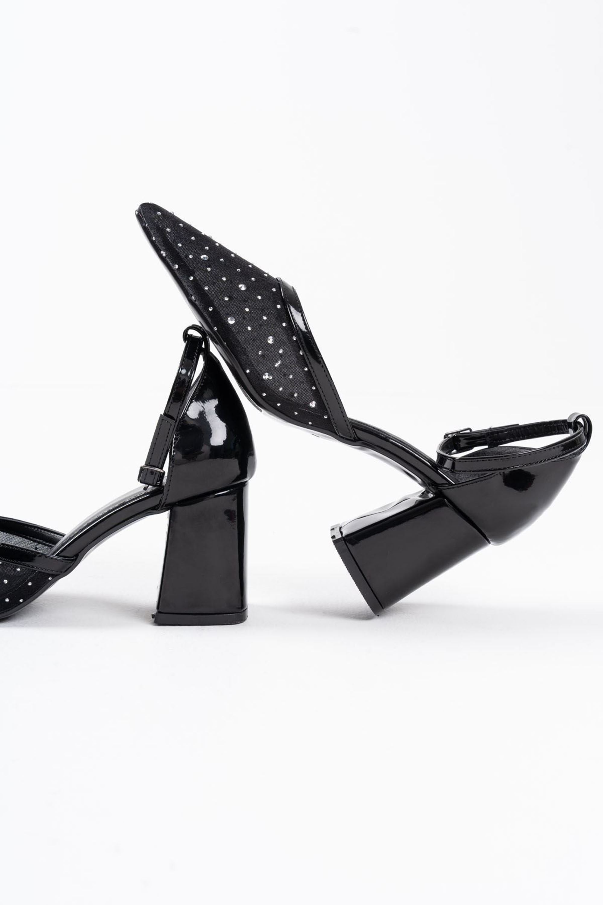 Velora Tekstil Kumaş Taşlı Kadın Topuklu Ayakkabı - Siyah