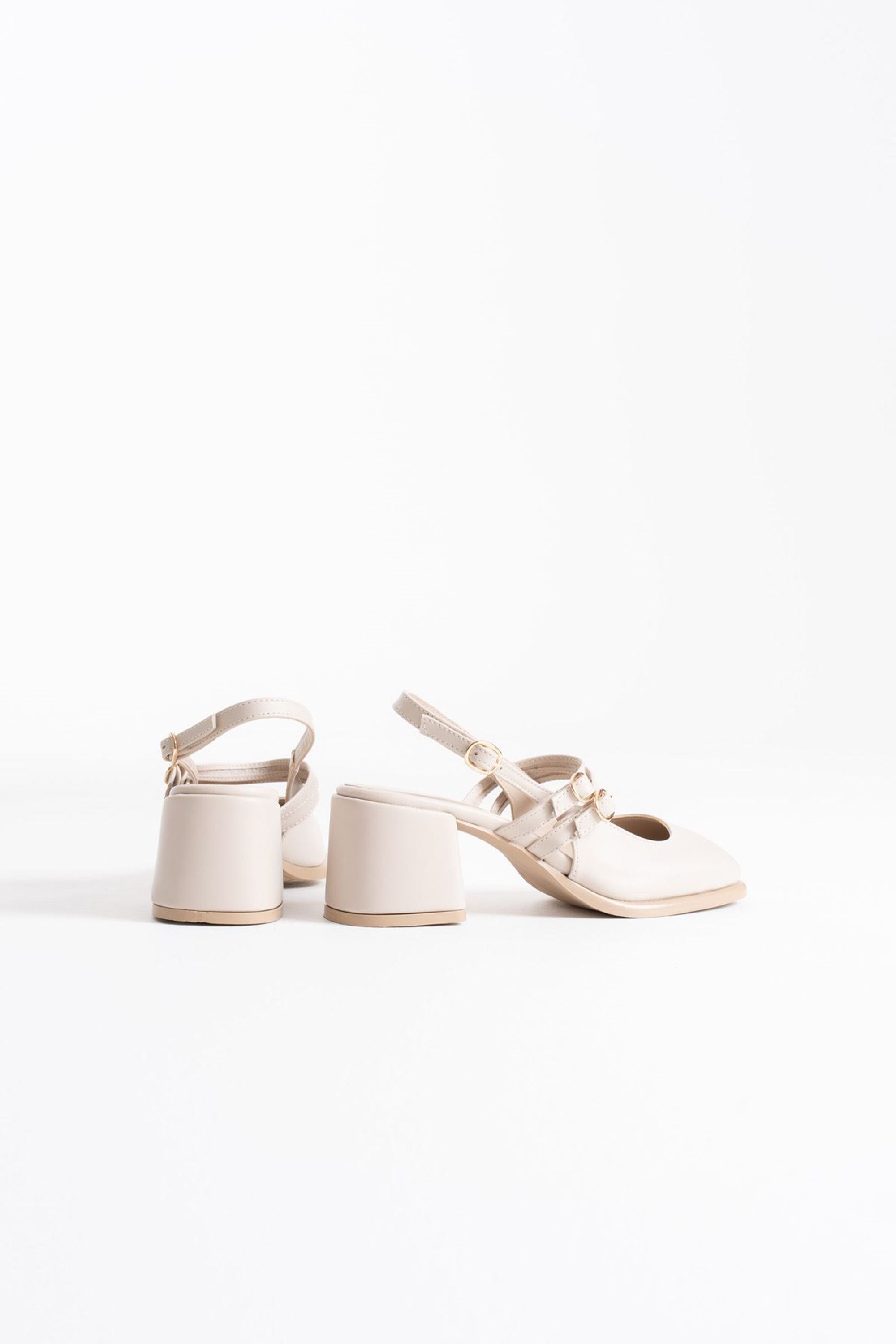 Milane Kadın Toka Detaylı Cilt Kalın Topuklu Ayakkabı - Bej