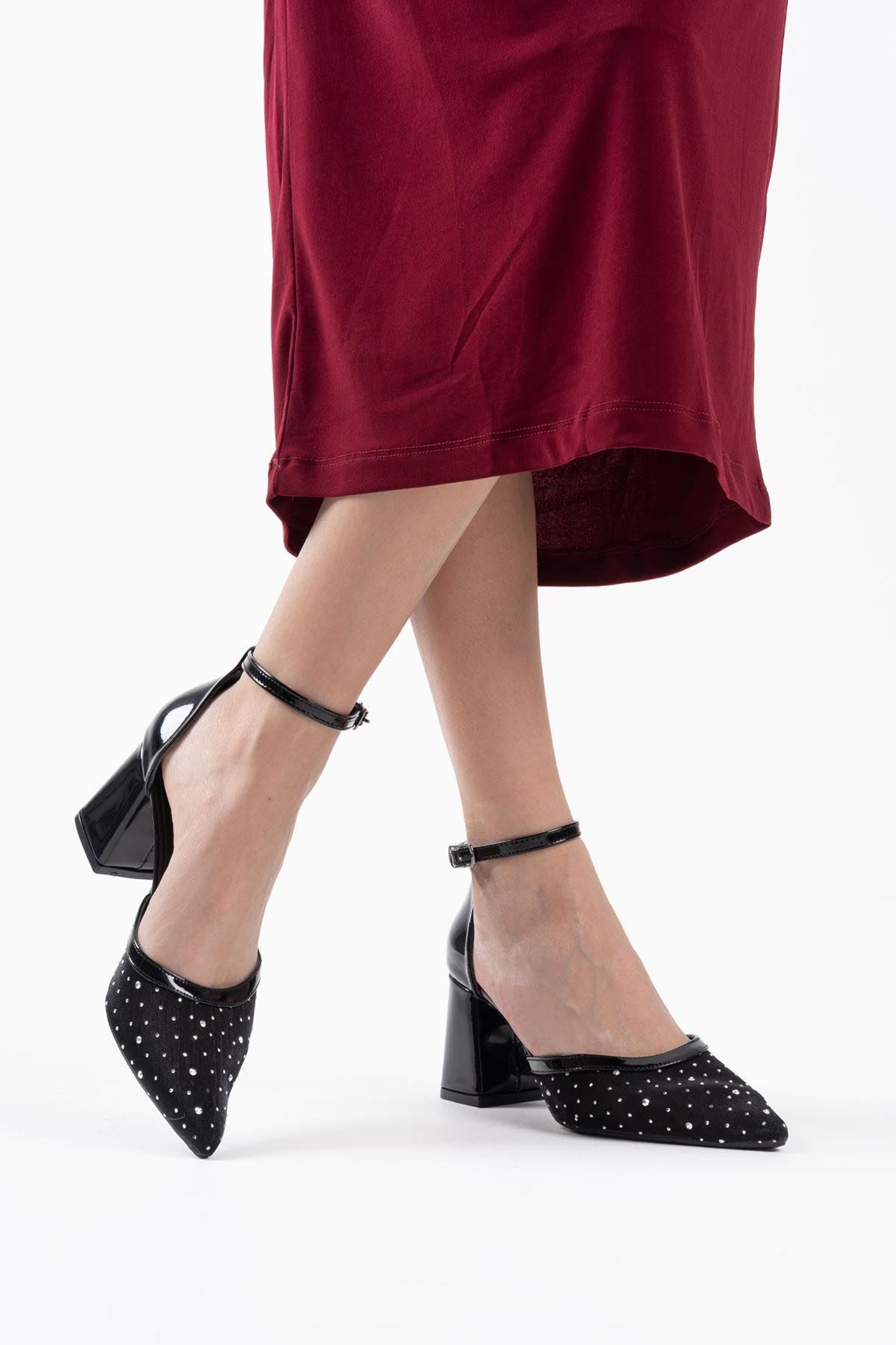 Velora Tekstil Kumaş Taşlı Kadın Topuklu Ayakkabı - Siyah