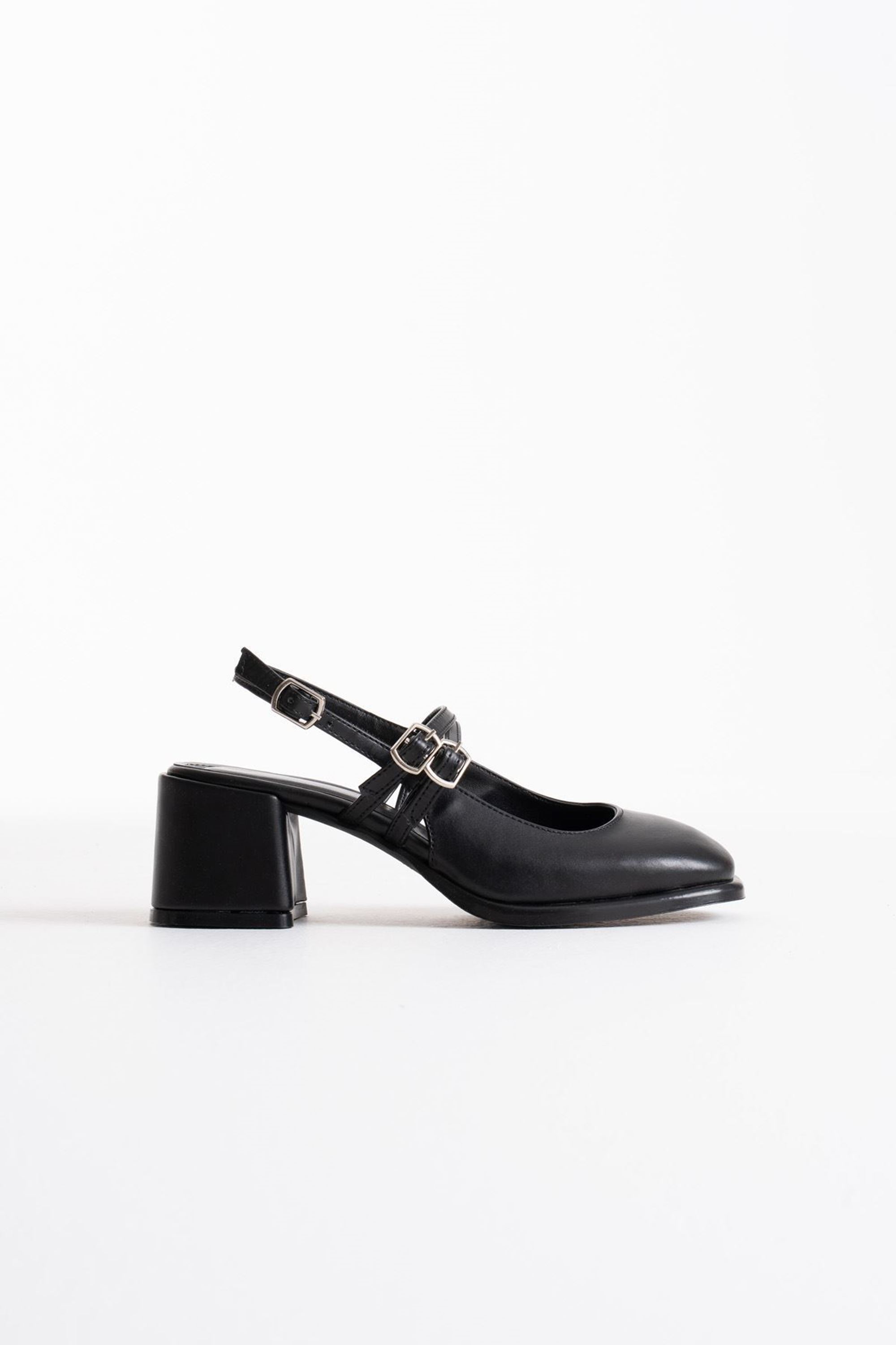 Milane Kadın Toka Detaylı Cilt Kalın Topuklu Ayakkabı - Siyah