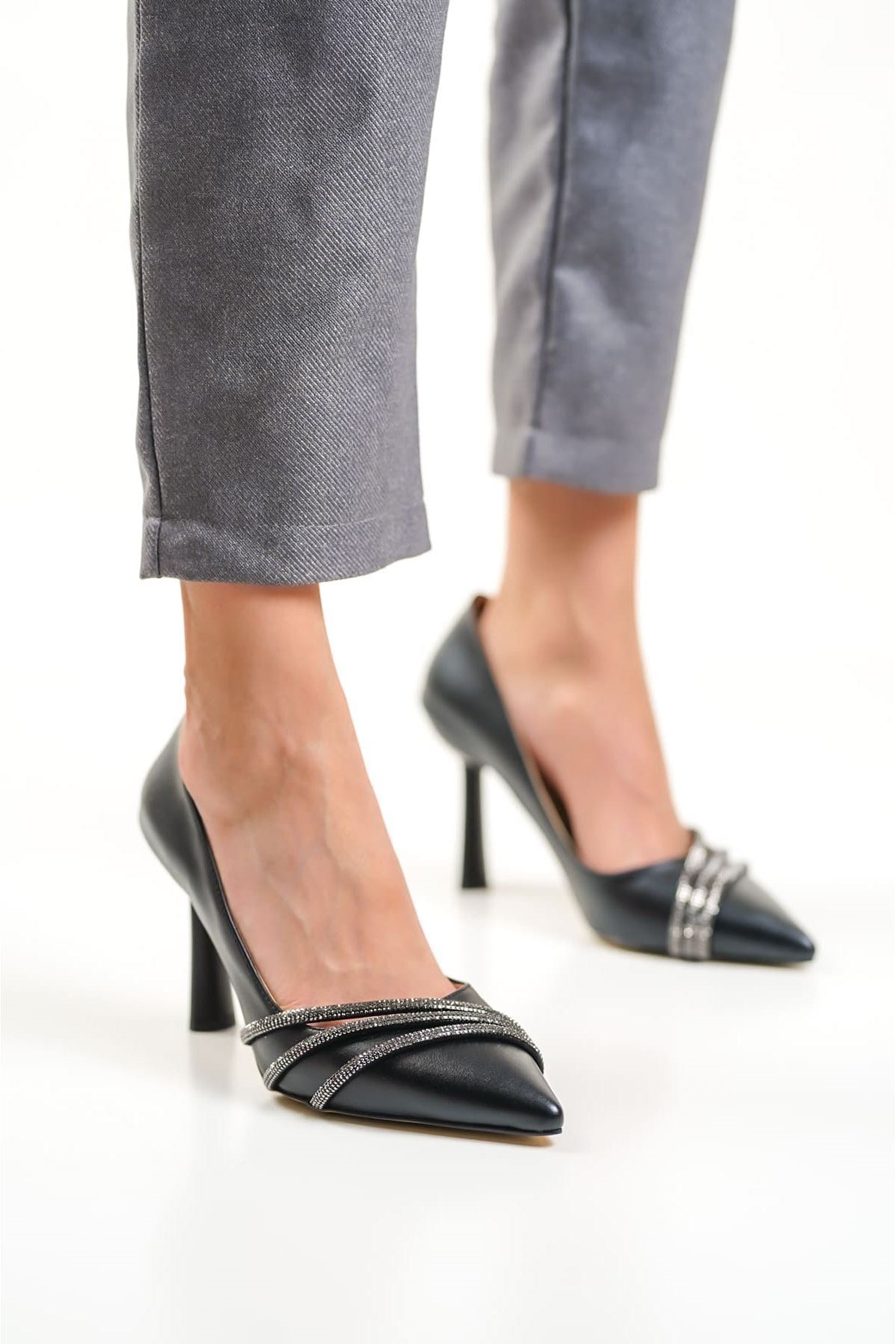 Dorell Kadın Şık Taş Detaylı Topuklu Ayakkabı Stiletto - Siyah