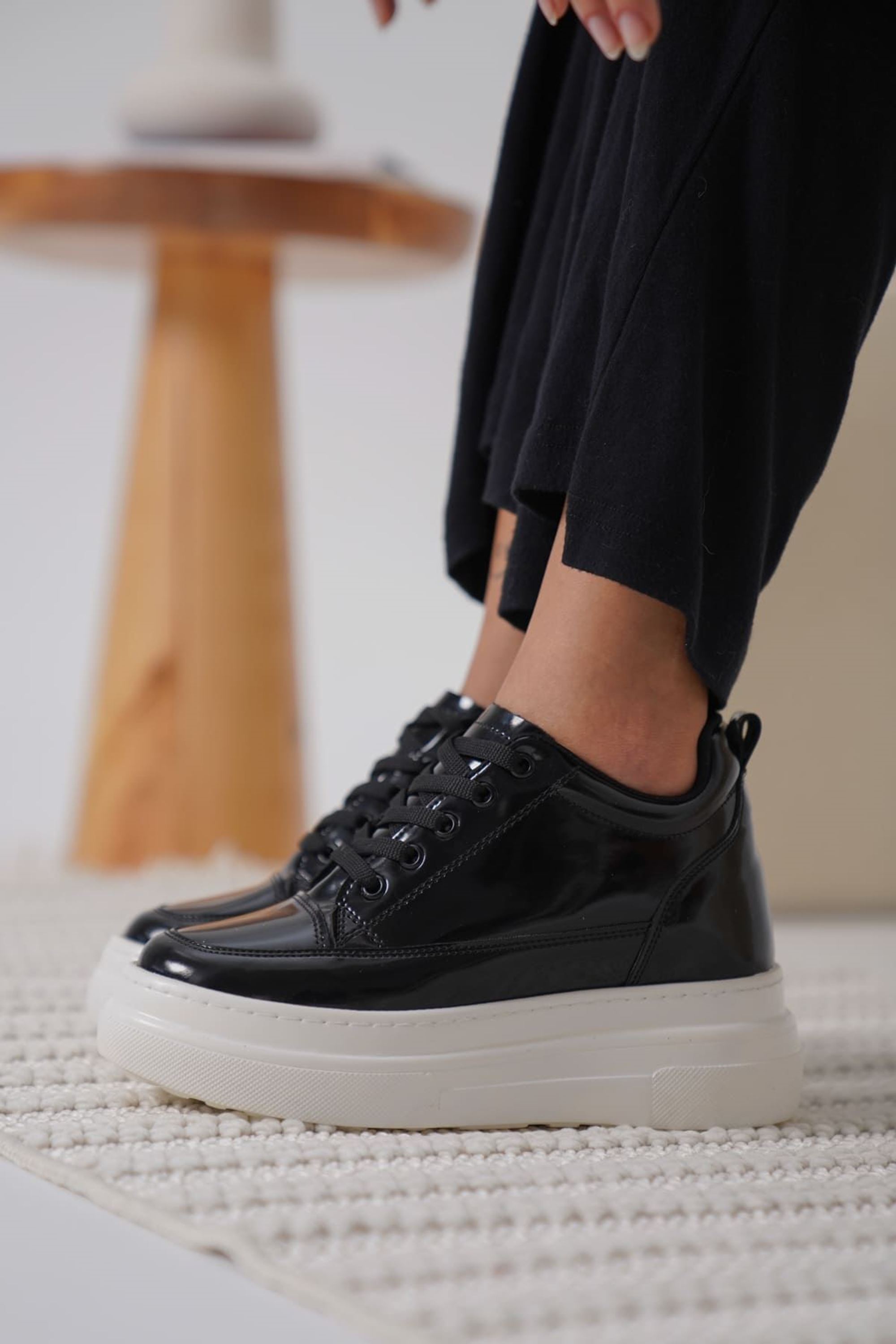 Glaren Kadın Rugan Boy Uzatan Gizli Topuklu Spor Ayakkabı Sneaker - Siyah