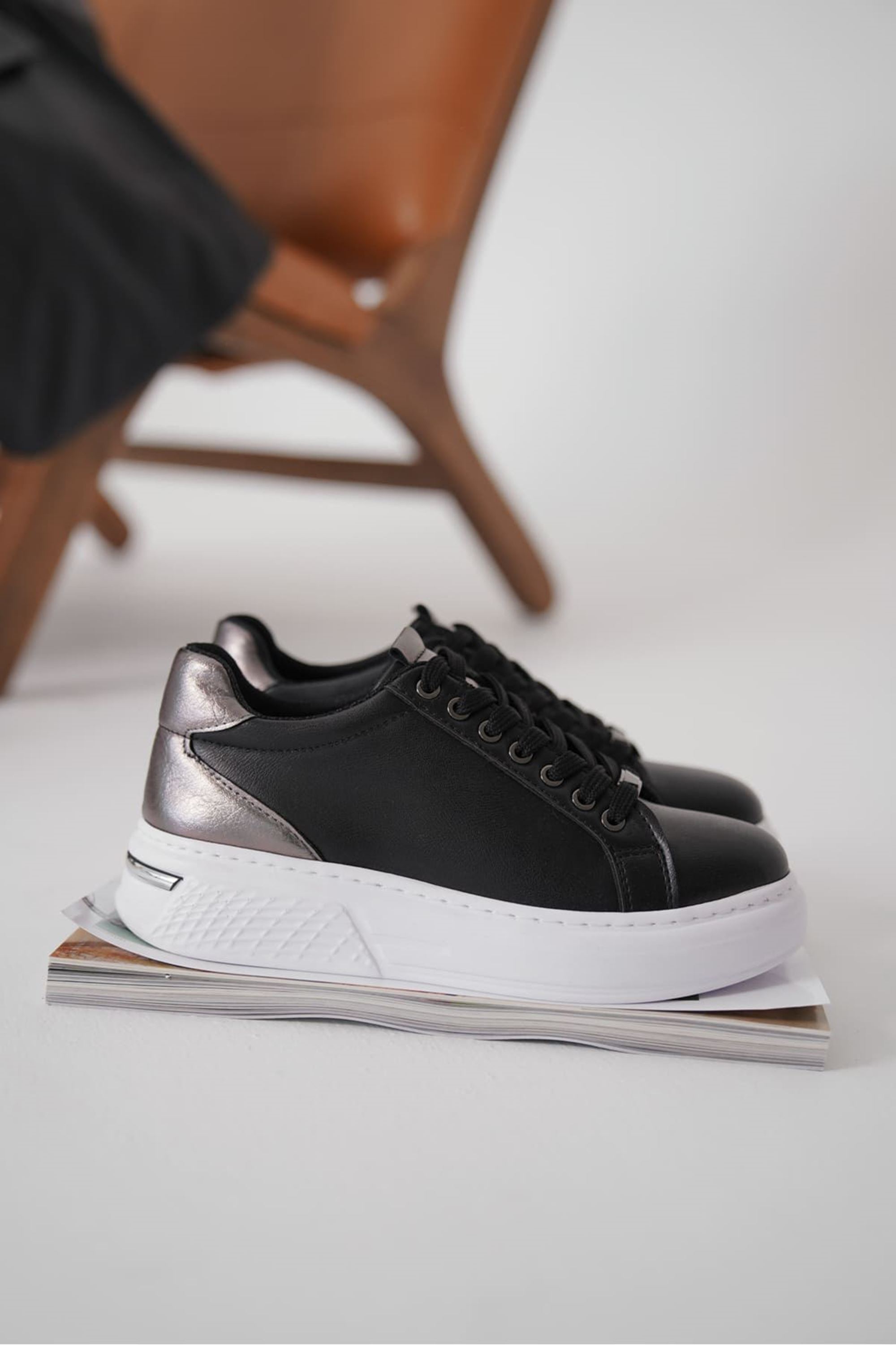 Movix Kadın Platin Detaylı Spor Ayakkabı Sneaker - Siyah