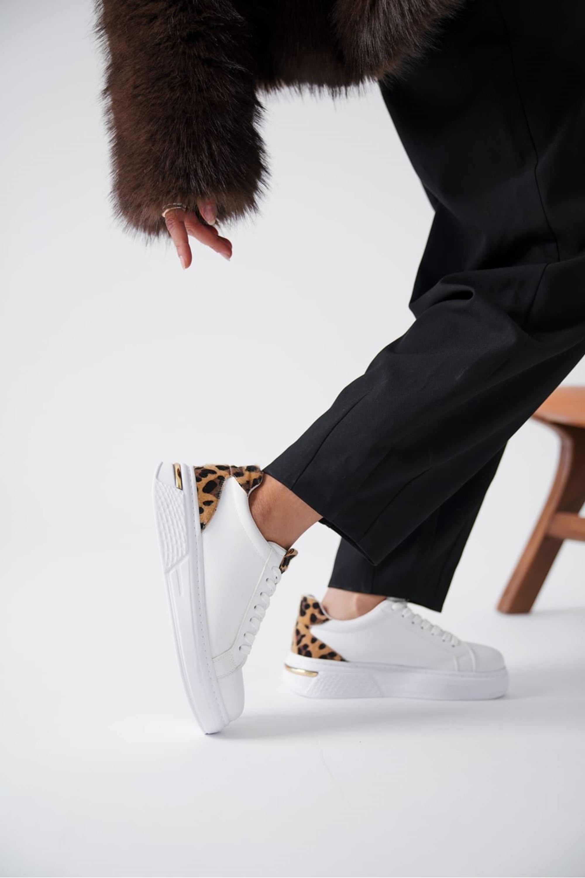 Movix Kadın Leopar Detaylı Spor Ayakkabı Sneaker - Beyaz