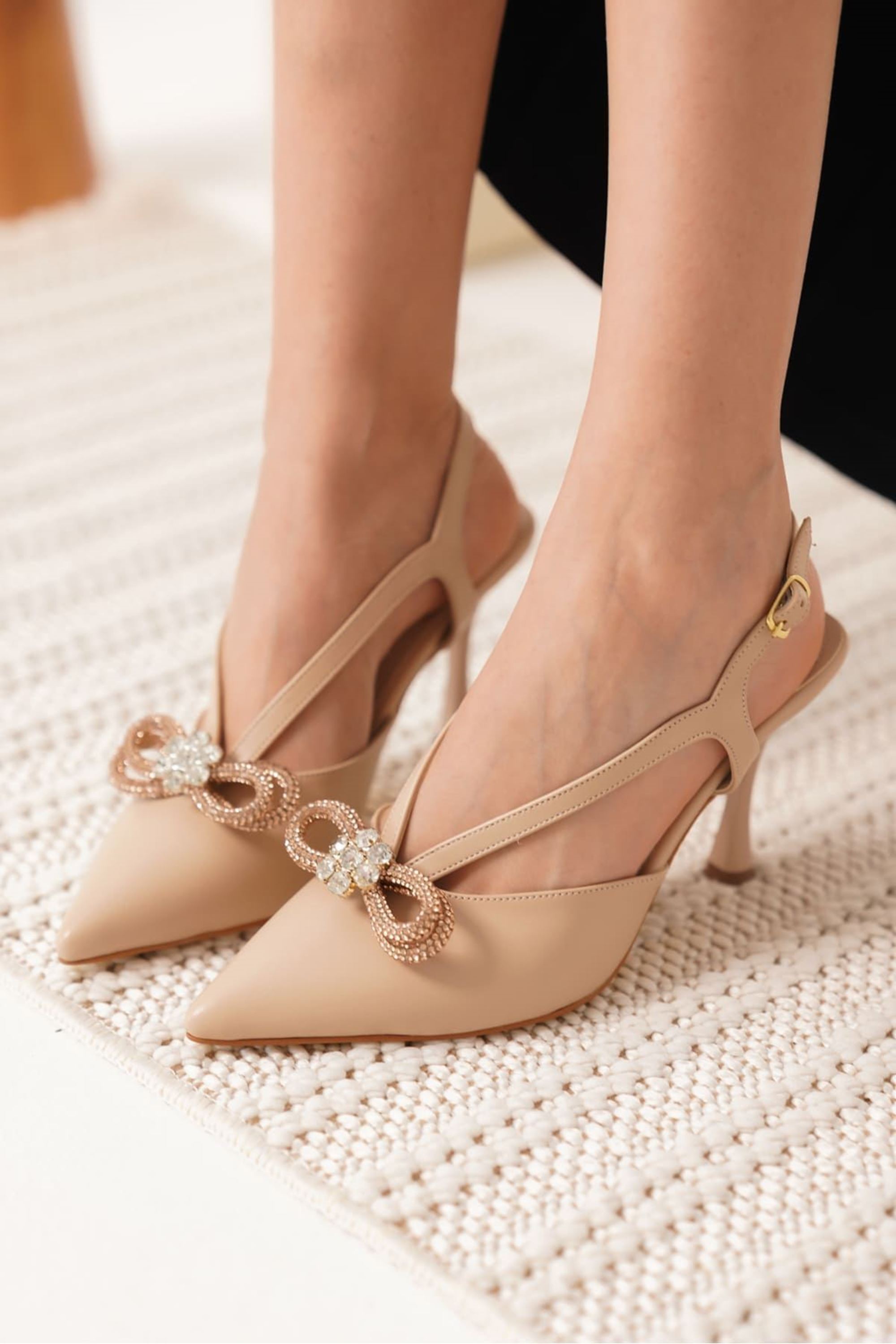 Orvelle Kadın Toka Detaylı Abiye Topuklu Ayakkabı - Nude