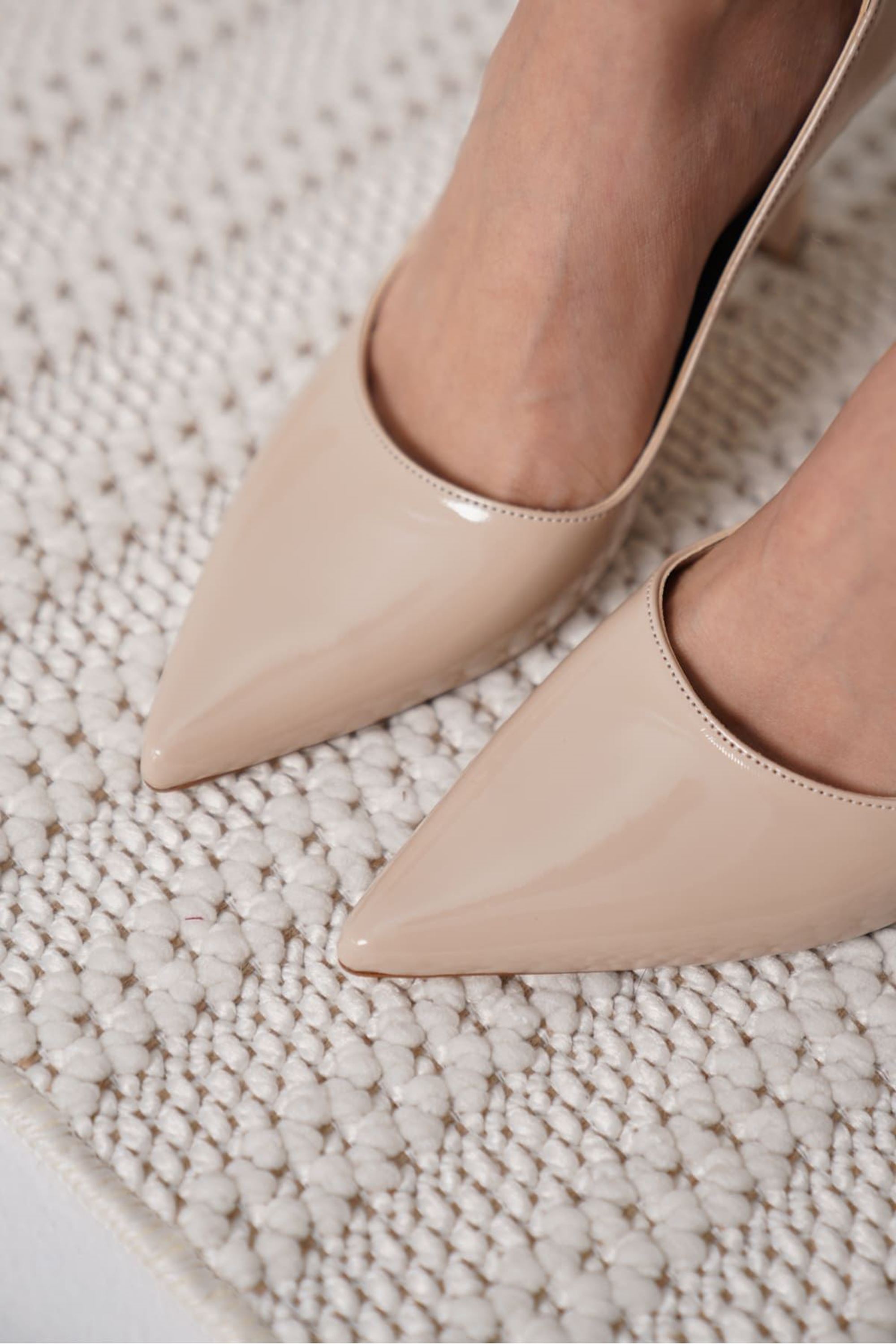 Sorina Kadın Rugan Klasik Sade Tasarım Stiletto - Nude