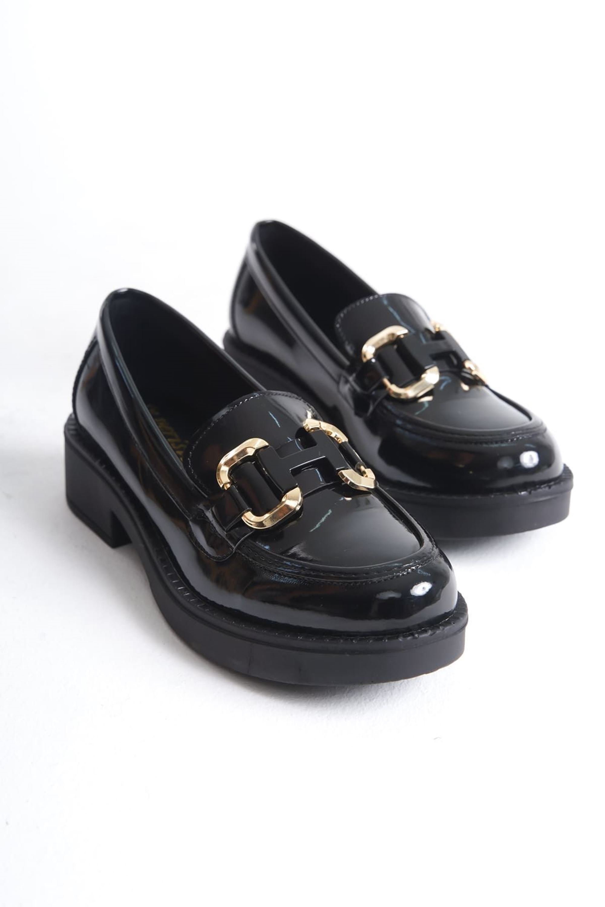 Remila Kadın Rugan Gold Tokalı Topuklu Loafer - Siyah