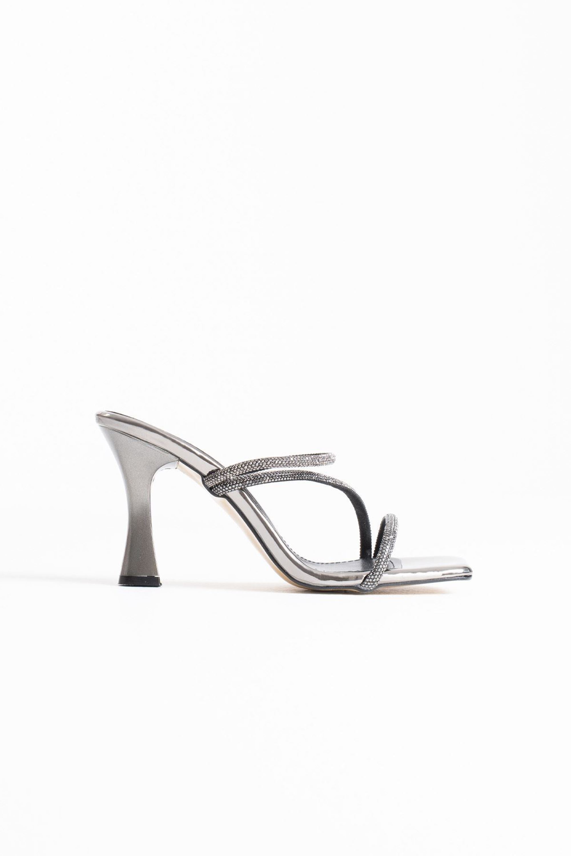 Aloura Kadın Taş Detaylı Abiye Topuklu Terlik - Platin