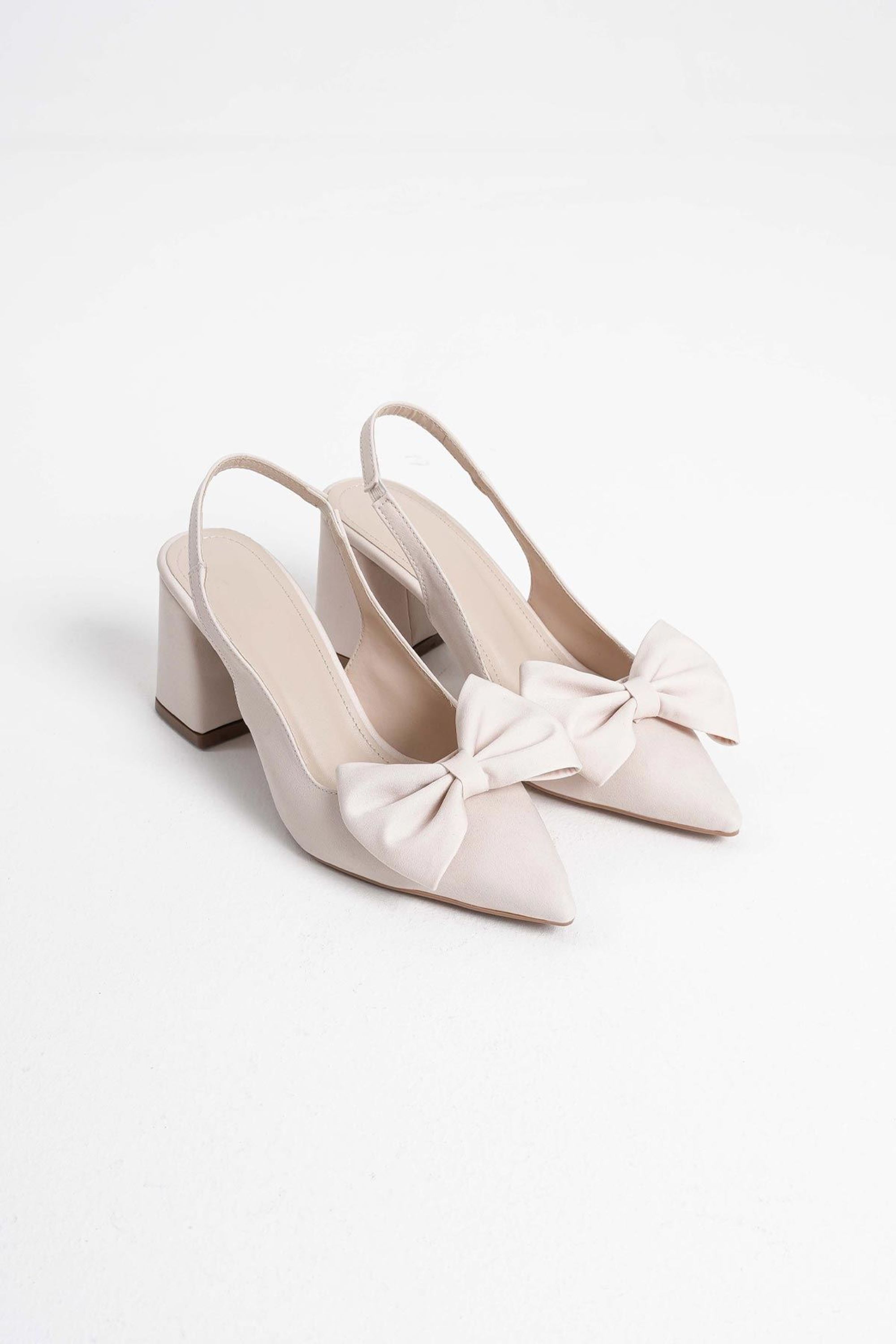 Jolivia Kadın Fiyonk Detaylı Şık Topuklu Ayakkabı - Bej