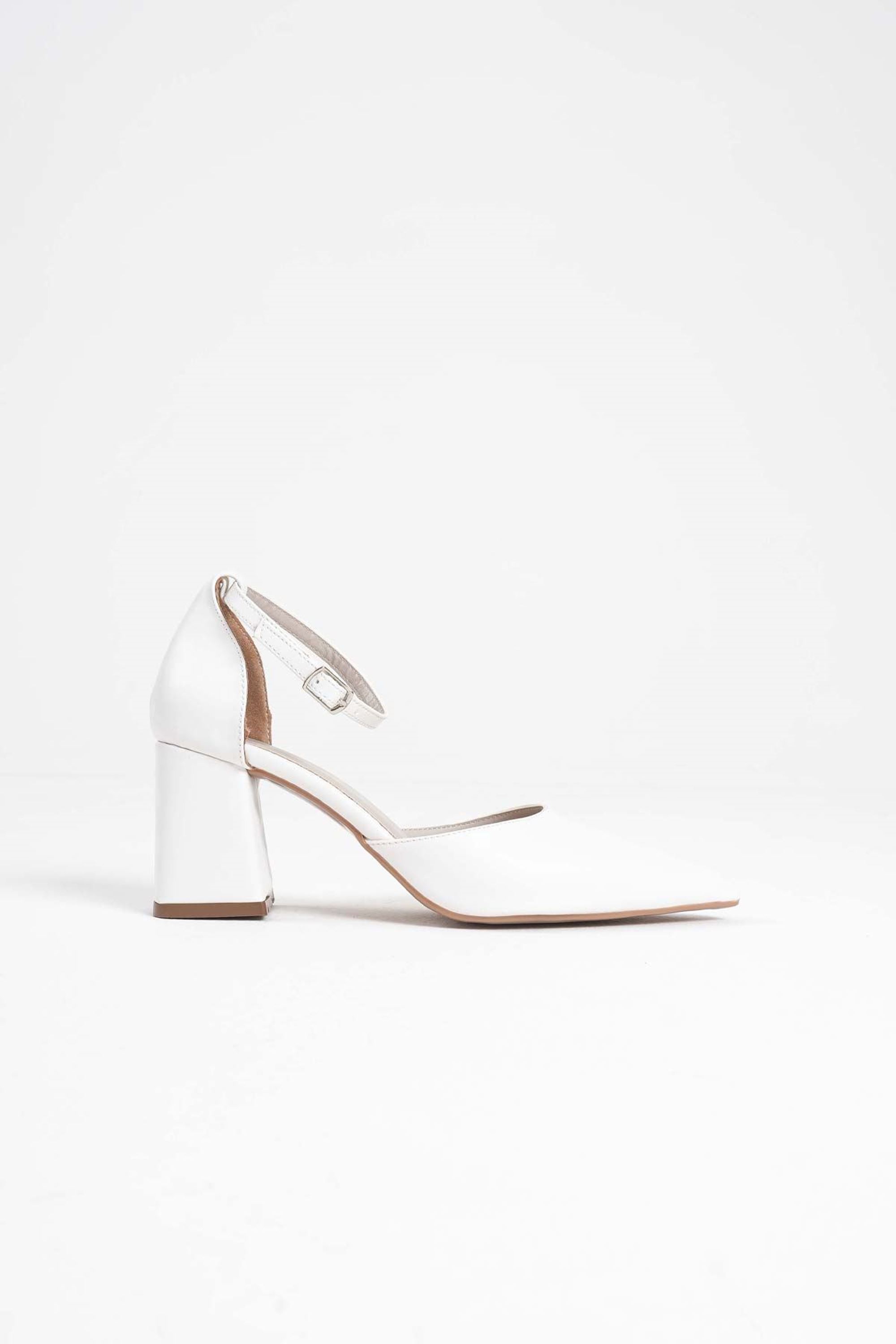 Marisse Kadın Kelepçe Detaylı Kalın Topuklu Ayakkabı - Beyaz