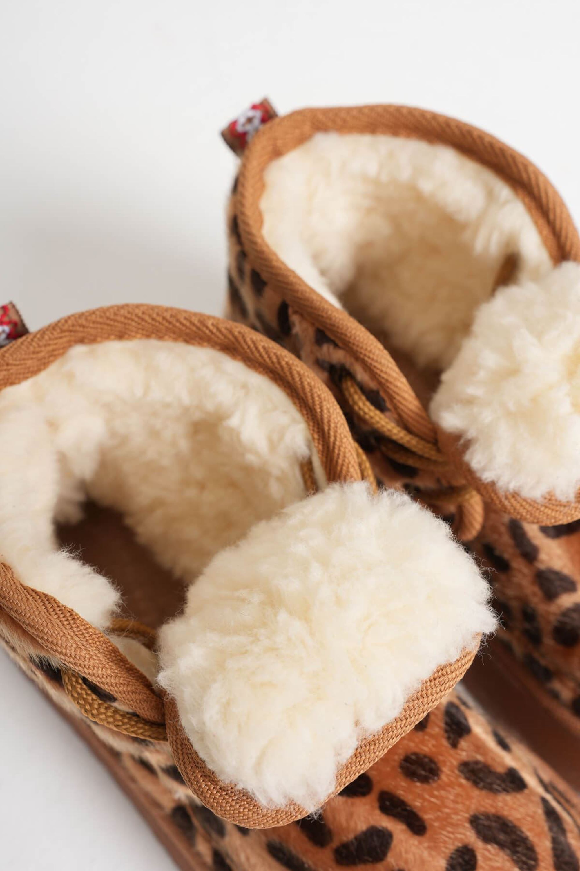 Lunovar Kadın Suya Dayanıklı Süet İçi Kürklü Kalın Tabanlı Bot - Leopar