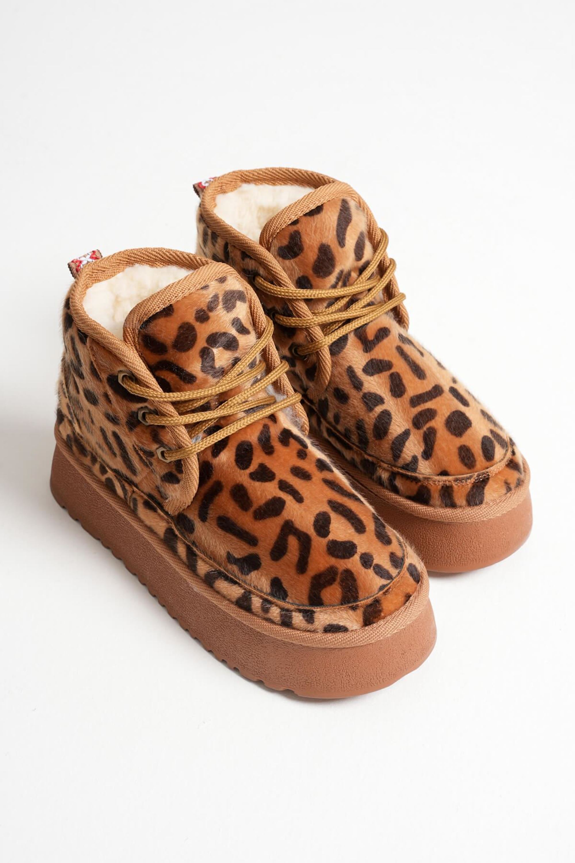 Lunovar Kadın Suya Dayanıklı Süet İçi Kürklü Kalın Tabanlı Bot - Leopar