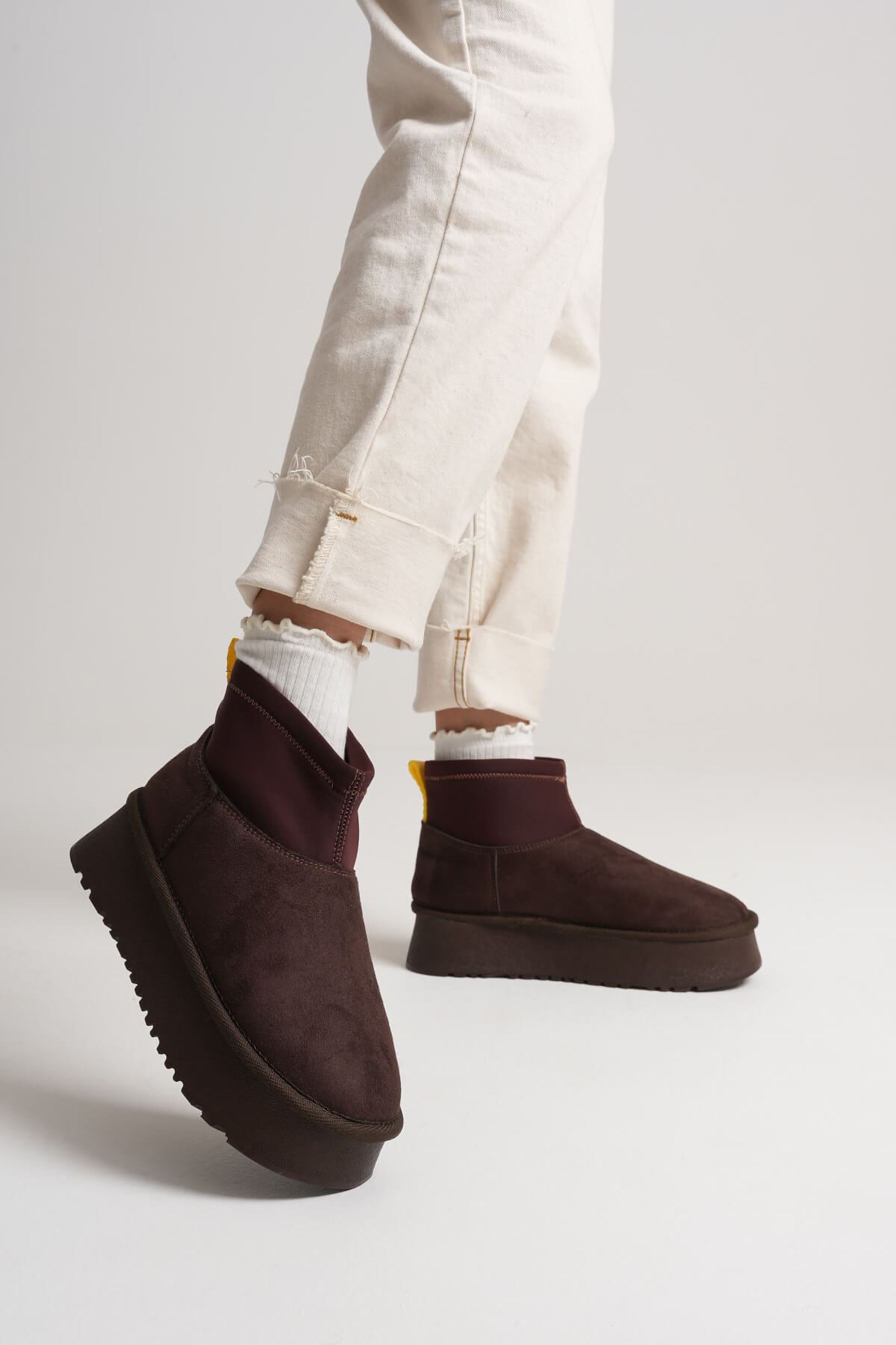 Ravella Kadın Suya Dayanıklı Süet Kışlık İçi Kürklü Streç Bilek Kalın Tabanlı Bot - Acı Kahve