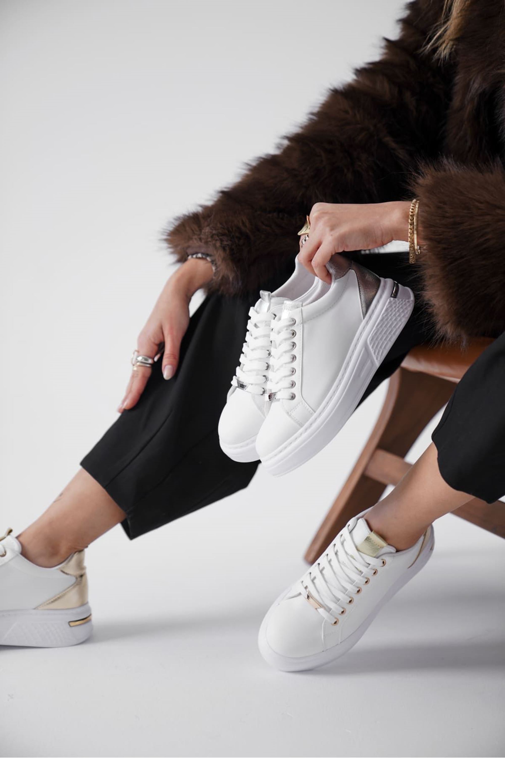 Movix Kadın Gümüş Detaylı Spor Ayakkabı Sneaker - Beyaz