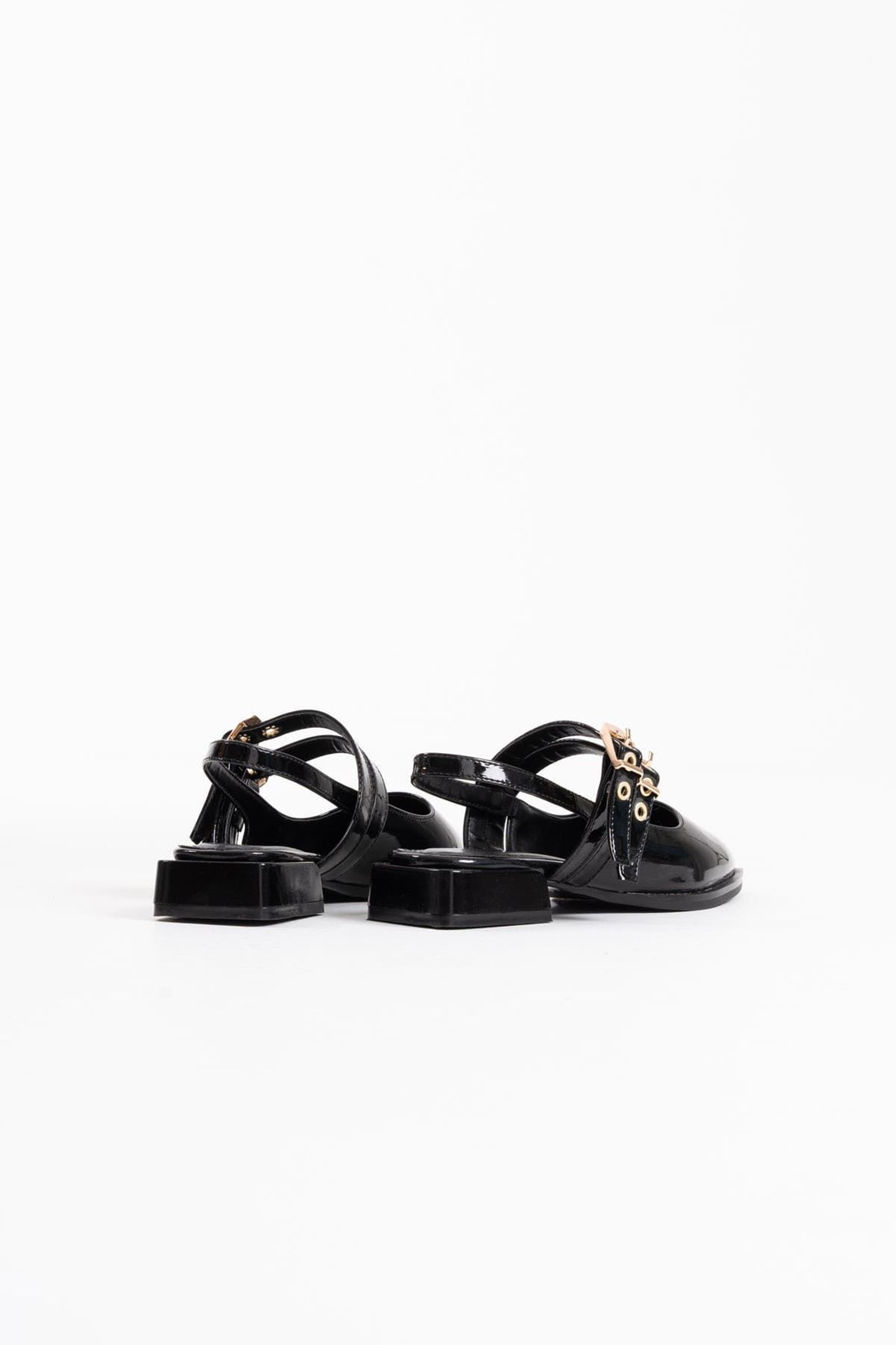 Venessa Kadın Rugan Kemer Detaylı Kadın Topuklu Ayakkabı - Siyah