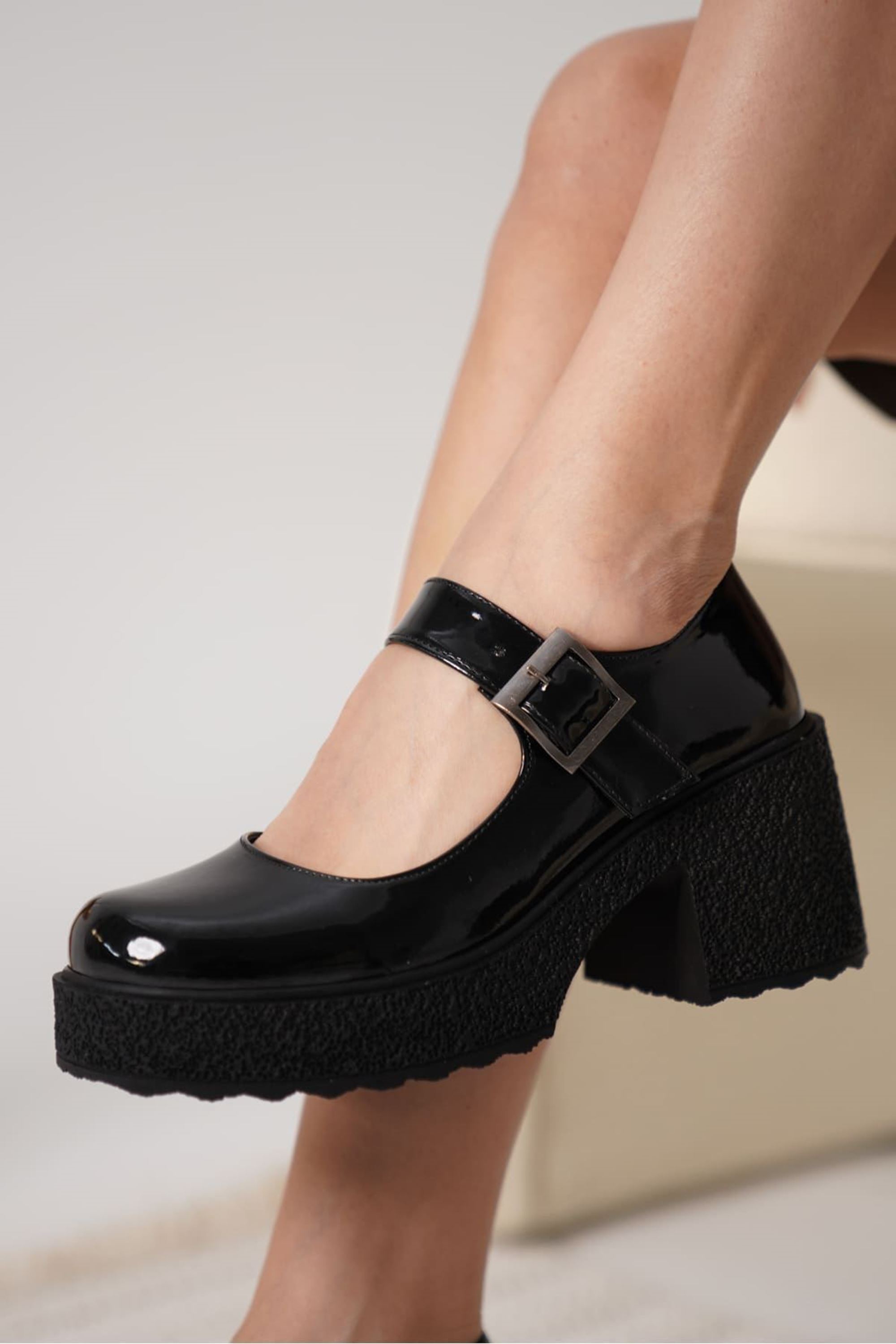 Levaya Kadın Rugan Günlük Yüksek Topuklu Ayakkabı - Siyah