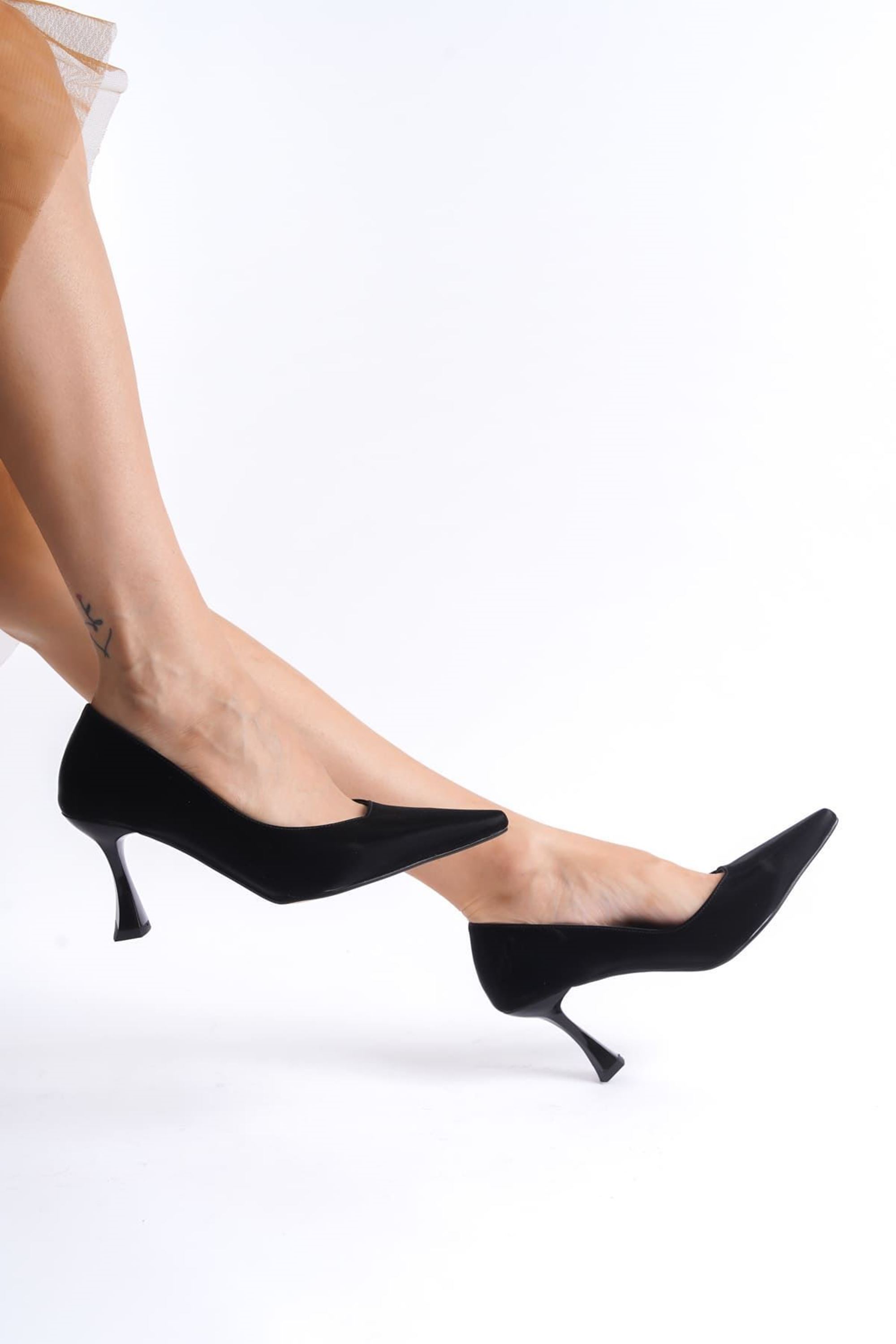 Cordelia Kadın Siyah Saten Stiletto