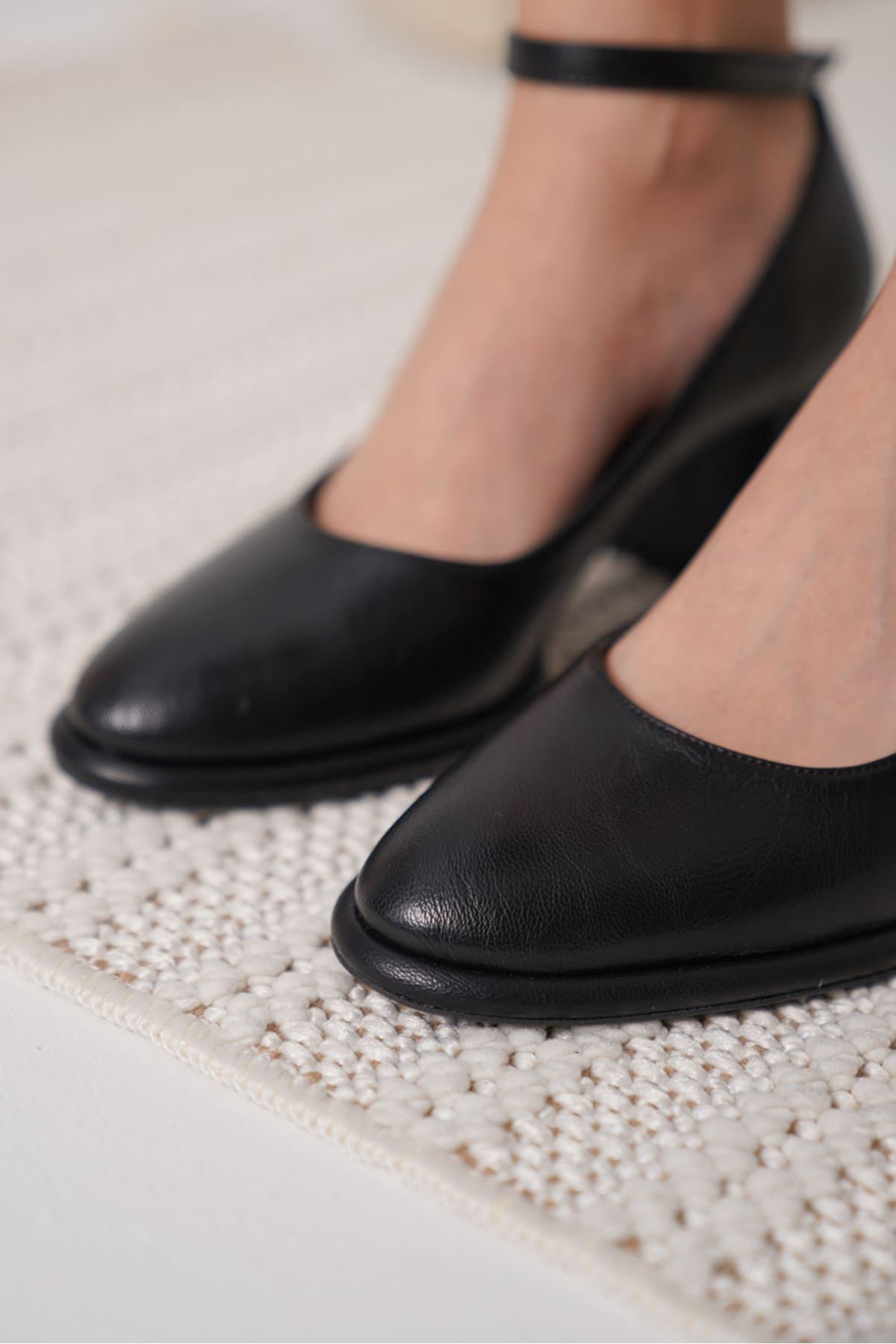 Josephine Kadın Mat Siyah Topuklu Ayakkabı